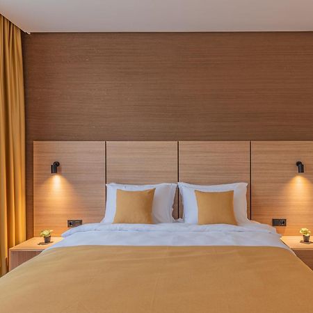 Hotel Osetia Garden مومتشيلغراد المظهر الخارجي الصورة