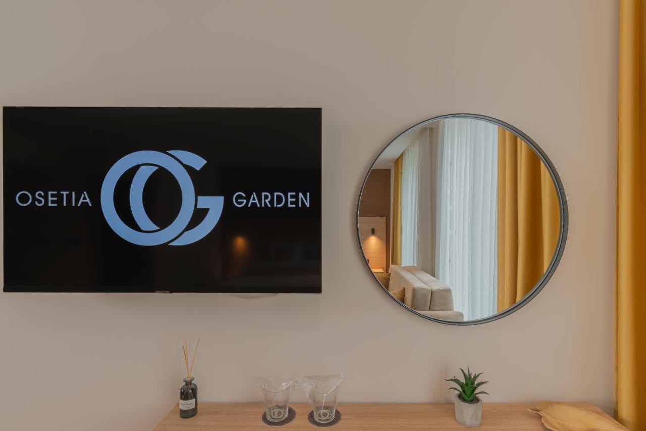 Hotel Osetia Garden مومتشيلغراد المظهر الخارجي الصورة